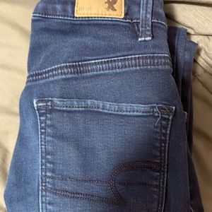 AMERICAN EAGLE GOOD CONDITION JEANS !!